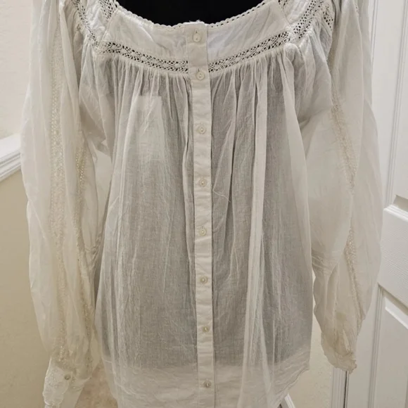 Elegant White Lace Trim Blouse-NWT- Size Medium - Picture 7 of 15